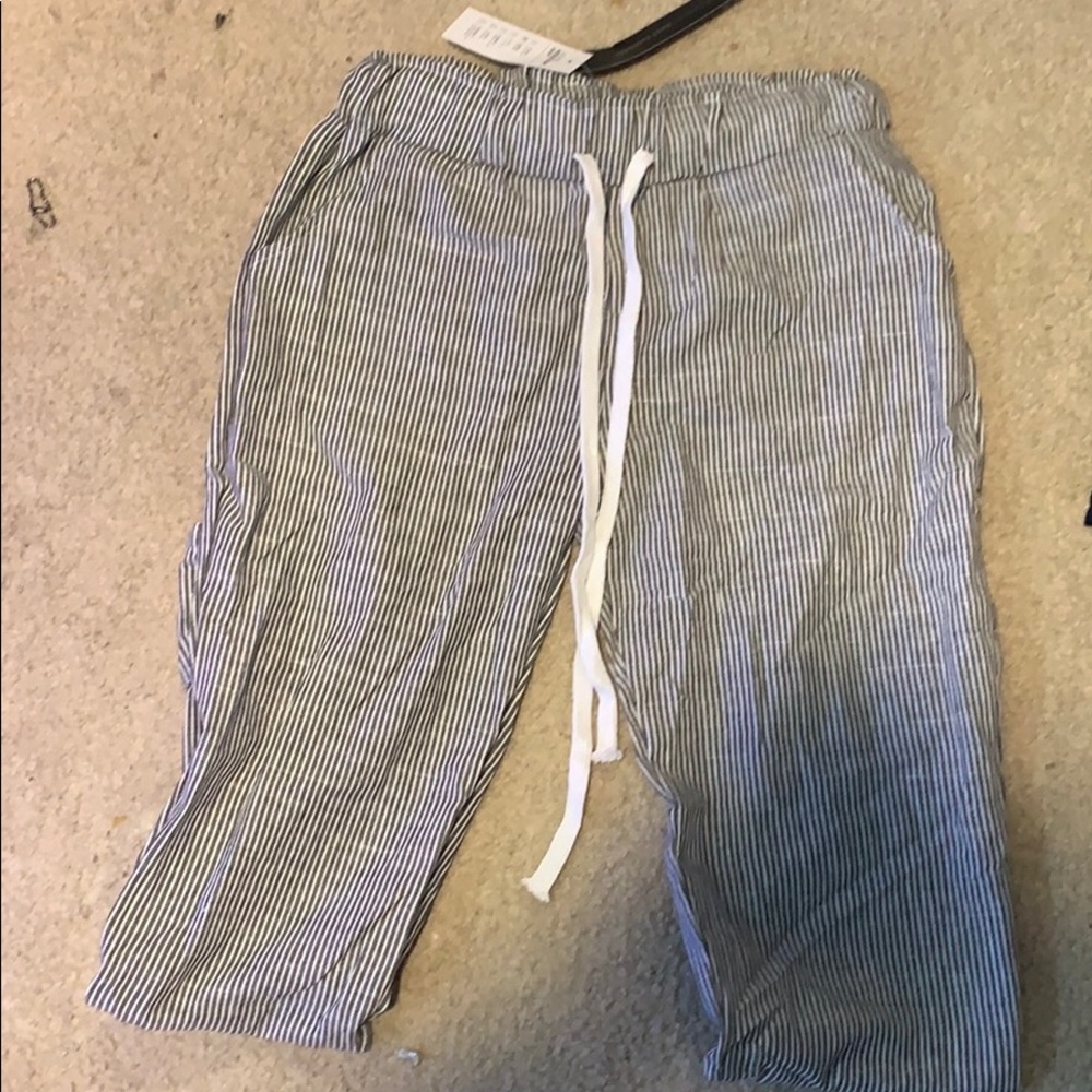 Sweatpants/loose fitting pants (new)